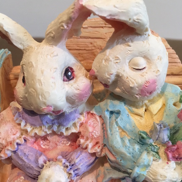 NWT porcelain vintage 1990s bunnies on a bench - Picture 2 of 3